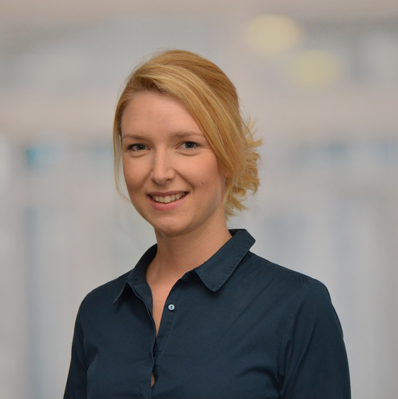 Portrait Nadja Karge, Ergotherapeutin, Team, Residenz am Wiesenkamp, Hamburg-Volksdorf Portrait Nadja Karge, Ergotherapeutin, Team, Residenz am Wiesenkamp, Hamburg-Volksdorf